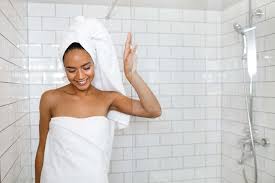 If You Skip Deodorant for a Week, Here's What Happens to Your Body